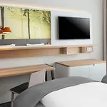 - Leuchtenbergring, An Ihg 4* München