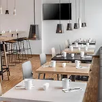 - Leuchtenbergring, An Ihg Hotel 4*