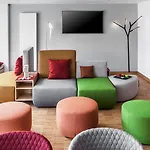 - Leuchtenbergring, An Ihg 4* München