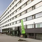- Leuchtenbergring, An Ihg 4* München