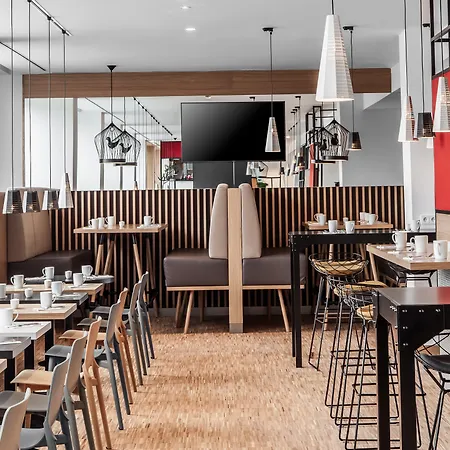 Szálloda - Leuchtenbergring By Ihg 4*