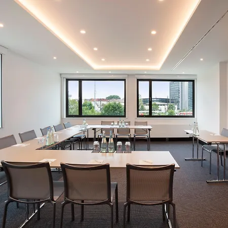 - Leuchtenbergring By Ihg Szálloda München