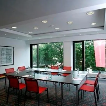 - Leuchtenbergring By Ihg München