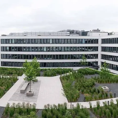 - Leuchtenbergring By Ihg München