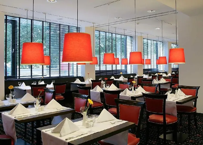 - Leuchtenbergring By Ihg 4*