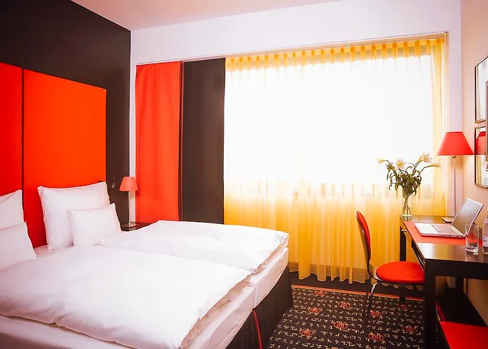 - Leuchtenbergring By Ihg