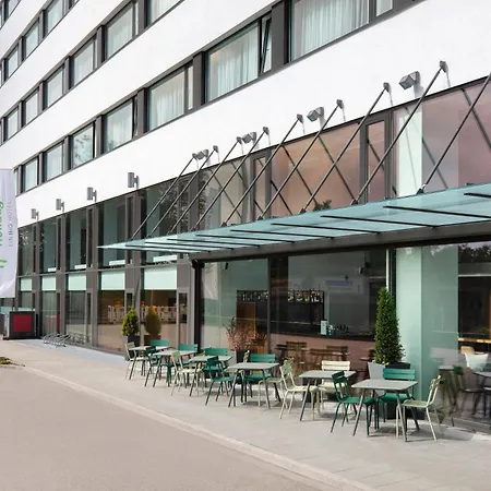 - Leuchtenbergring By Ihg Münih