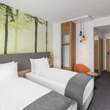 Hotel - Leuchtenbergring By Ihg
