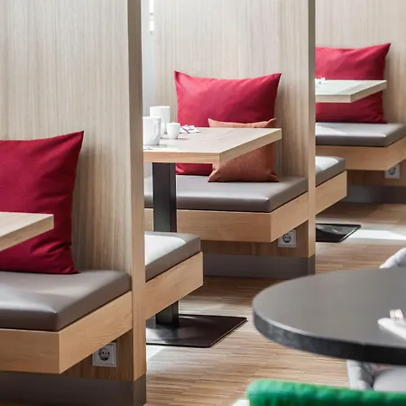 - Leuchtenbergring By Ihg Hotel Munique