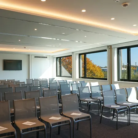 - Leuchtenbergring By Ihg 4*