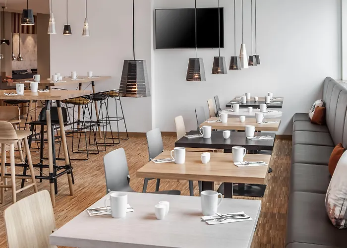 - Leuchtenbergring By Ihg Hotel 4*